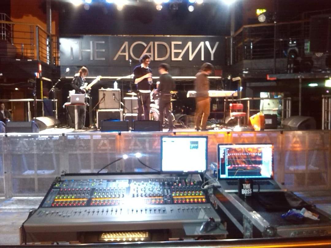 AES_AudioEdge's tweet photo. Many moons ago. FOH for @hozier 
* First 2 European tours
* First US Tour 
* Irish &amp; UK shows 
.
The early years .
#AES #Hozier #Noiseboy #FOH #Audio #livesoundengineer #touring https://t.co/oR5VRqnApP