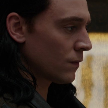 archiveloki's tweet image. side profile &amp;lt;3