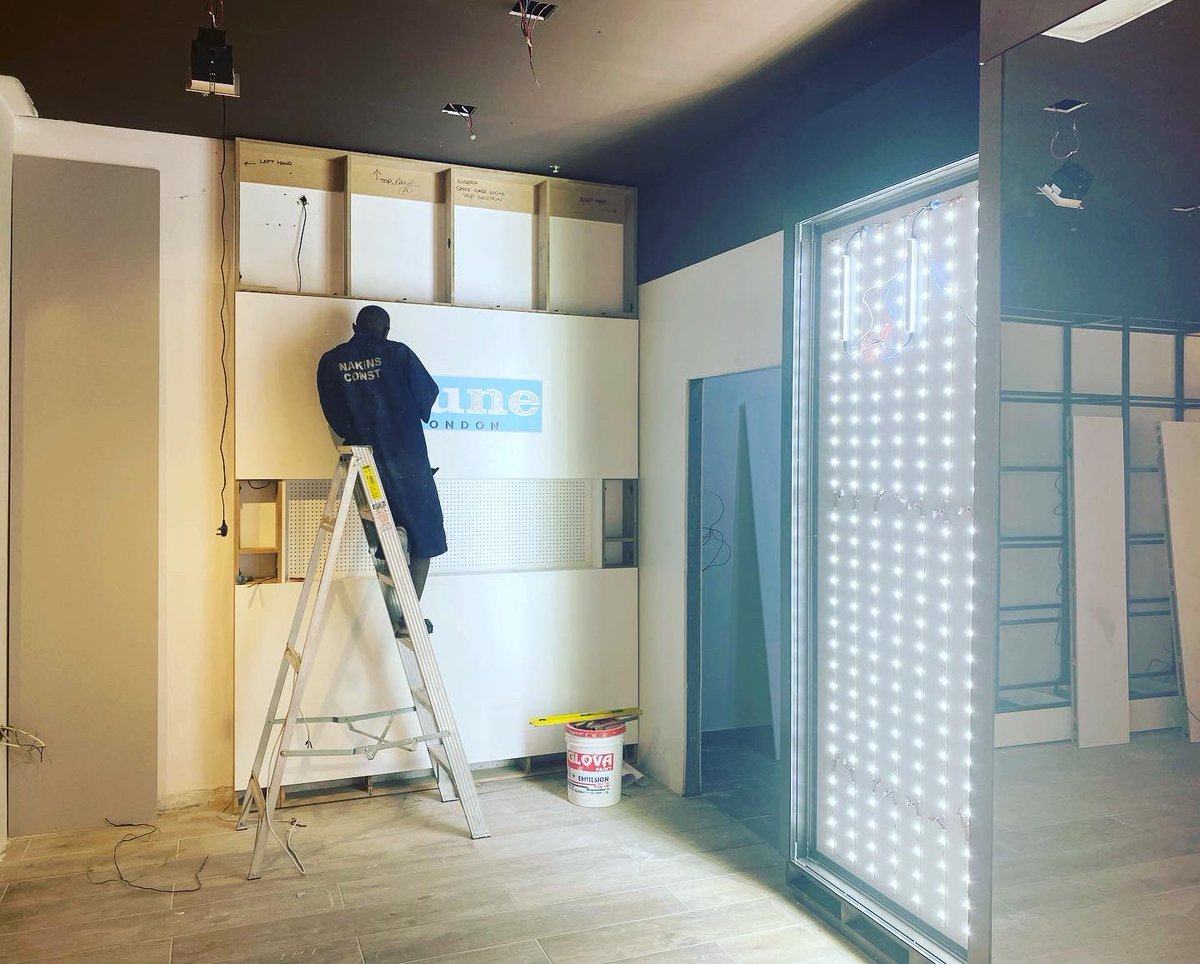 M3contracts's tweet image. Some progress shots from our Nigeria project. You read right.... manufactured on the Wirral and exported to our clients partner in Lagos, Nigeria. All perimeter &amp;amp; mid floor fixtures inc our new metal illuminated shelving system.  #shopfitting  #shopfitters #retailfitout #fitout