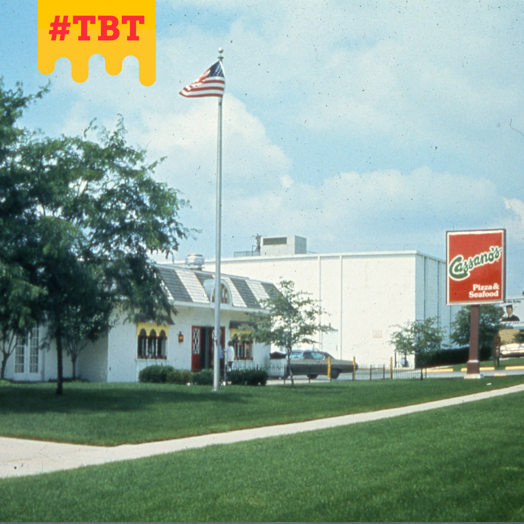 CassanosPizza's tweet image. #TBT to our original Corporate Headquarters. After giving our current HQ a total makeover, it's fun to look back to see where we started. #wegowayback