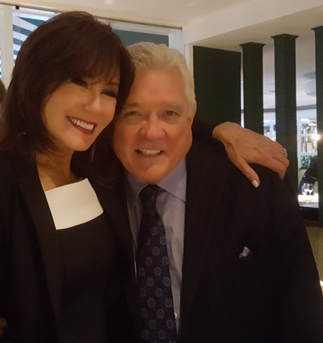 Love this pic of #MaryMcDonnell and #GWBailey at the #LeaAwards in 2017. 💙💙💙

#TBT #TheLadyBAM 
(📷 by @ChrisJorie1)