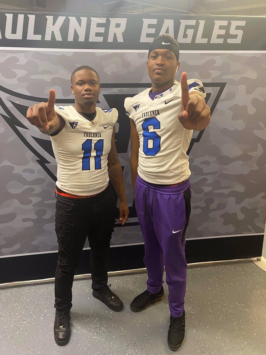 Daniell04694452's tweet photo. Blessed to receive an offer from Faulkner University Thanks to @CoachCadronfor for the opportunity! @Jeremiah_Beaman @lederriuswalke3 @Taylor30Blessed @JuMinnifield @AHParkerFootba1 @BigDanielle33 https://t.co/C3c3JYyvHD