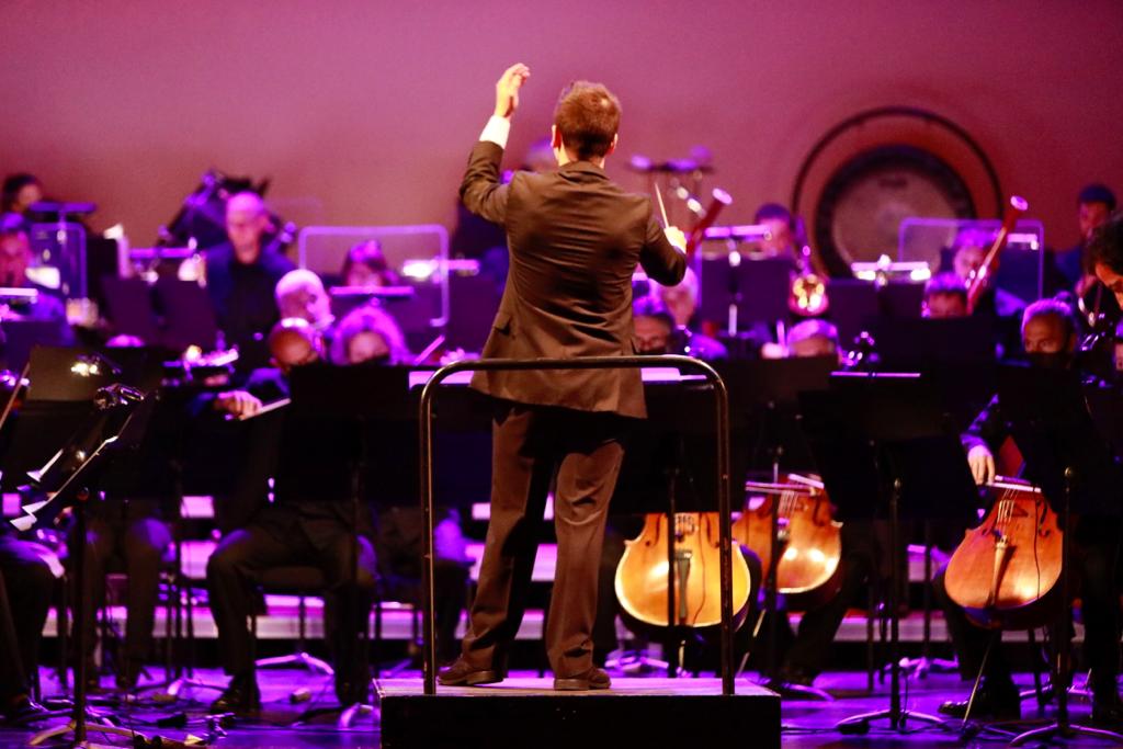 Francina Armengol (@f_armengol) on Twitter photo Un plaer gaudir del talent de tants artistes illencs, de l'<a href="/OrqSimfIB/">Orquestra Simfònica Illes Balears</a> i d'un gran de la nostra música com Antoni Mairata. Art i emocions, cultura i 5 segles d'història de Mallorca... el concert "Germania 500" ho ha tingut tot. Enhorabona a tothom, ha estat un espectacle preciós! Un plaer gaudir del talent de tants artistes illencs, de l'<a href="/OrqSimfIB/">Orquestra Simfònica Illes Balears</a> i d'un gran de la nostra música com Antoni Mairata. Art i emocions, cultura i 5 segles d'història de Mallorca... el concert "Germania 500" ho ha tingut tot. Enhorabona a tothom, ha estat un espectacle preciós!