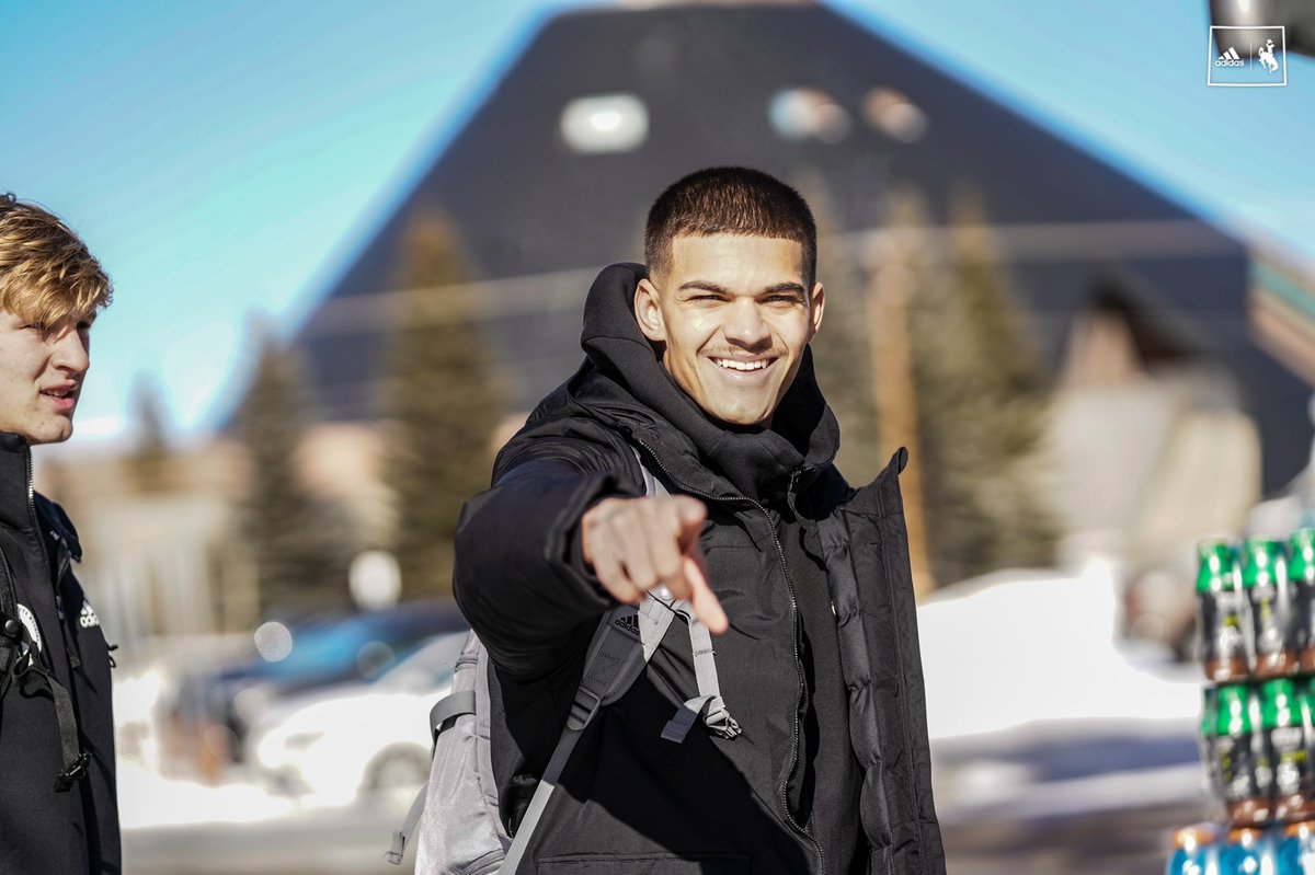 wyo_mbb's tweet image. The road to the Academy 🤠🏀 🚌