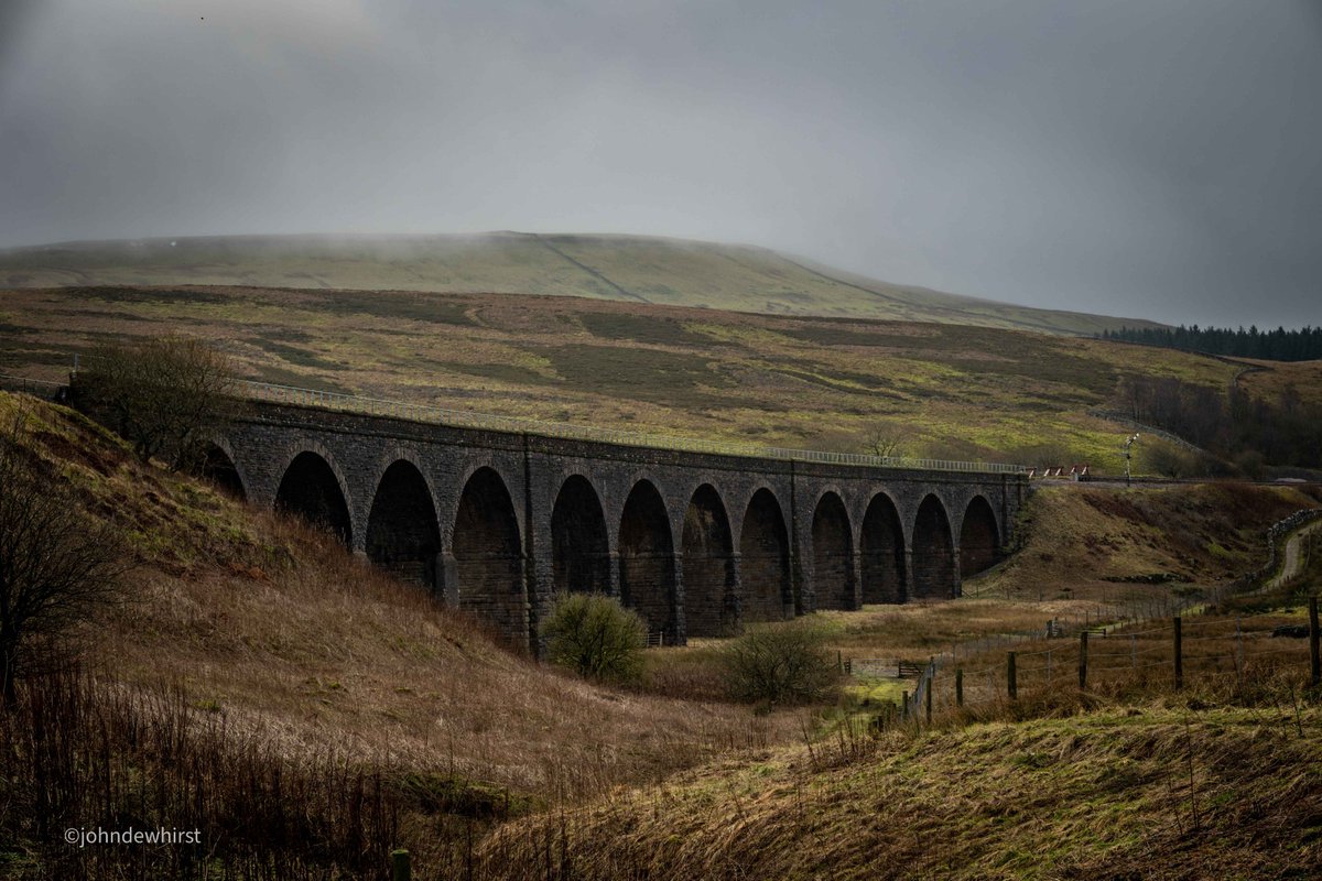 jpdewhirst's tweet image. Viaducts on the Settle &amp;amp; Carlisle railway: Ribblehead, Dent Head, Arten Gill and Dandry Mire on the stretch northwards between Chapel-le-Dale and Garsdale. @Thisisingleton @yorkshire_dales @foscl @StormHour @Welcome2Yorks