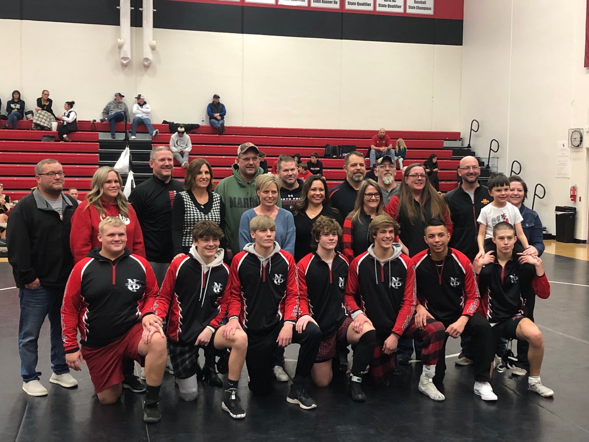 A great night in Alleman for North Polk Comet wrestling!

We celebrated 7 fantastic senior wrestlers! Thanks seniors!