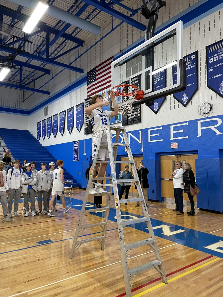lshspioneers's tweet photo. Congrats to the @LSBoysBball for bringing home another Section 3 title (actually on Tuesday night) and cutting down the nets! Also, a big win tonight over Solanco, 85-27! Keep that momentum rolling into the playoffs! #rollpios #sectiontitle #cutthenet https://t.co/Wd7DURRxpL
