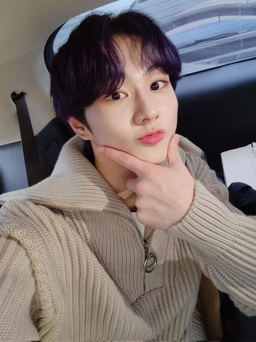 heejaywontrio's tweet photo. goodmorning wonie ily<3 https://t.co/5tBmjR0CqV