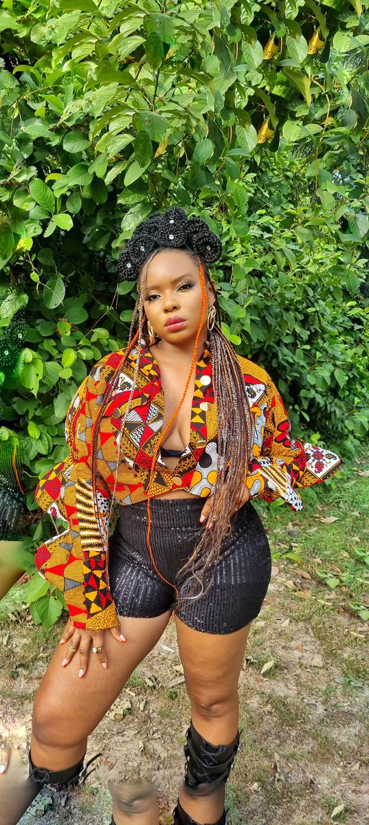 yemialadee's tweet photo. I've got places to go #tellsomebody https://t.co/FSSVGUcMG1