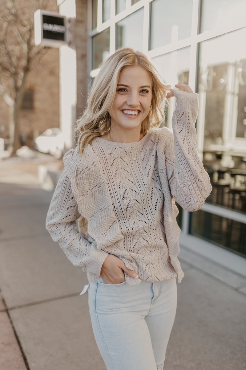 Treat yourself to something new! I just added so many cute things to my website💞🌸 
#aesthetic #fashion #dtsf #downtownsiouxfalls #shopsmall #Shopify #blog #fashionblog