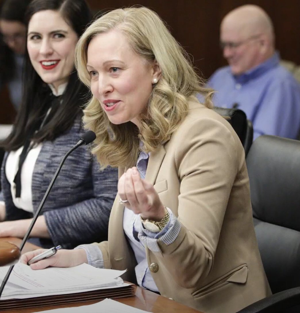 NASW MN Chapter (@naswmn) on Twitter photo As we prepare for the start of the Legislative Session on 2/1, check out this short <a href="/MNHouseInfo/">MNHouseInfo</a> interview with State Representative @heather_edelson. Proud to see a social worker representing us at the Capitol! bit.ly/3G9kLRM As we prepare for the start of the Legislative Session on 2/1, check out this short <a href="/MNHouseInfo/">MNHouseInfo</a> interview with State Representative @heather_edelson. Proud to see a social worker representing us at the Capitol! bit.ly/3G9kLRM