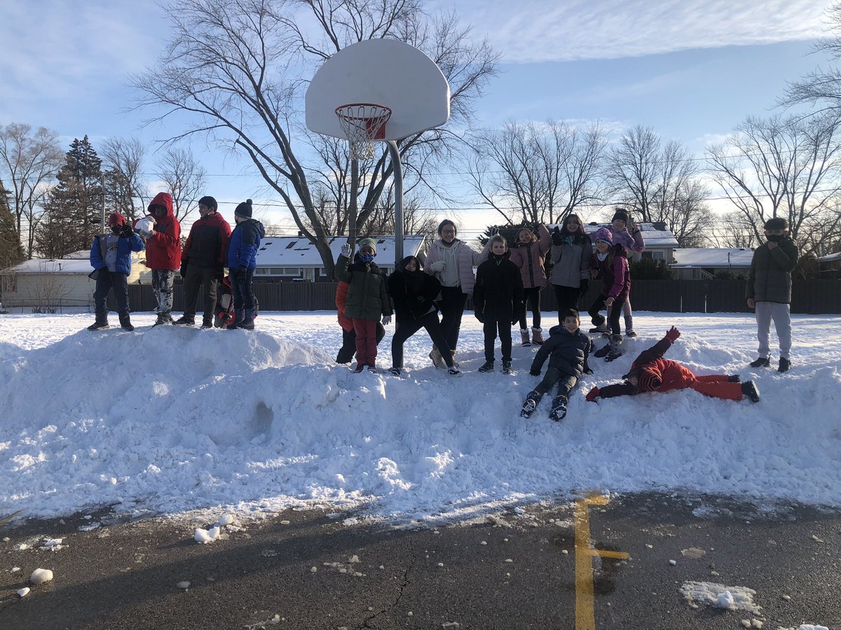 It was a gorgeous afternoon to play outside with friends. #euclidexplores #rtsd26learns