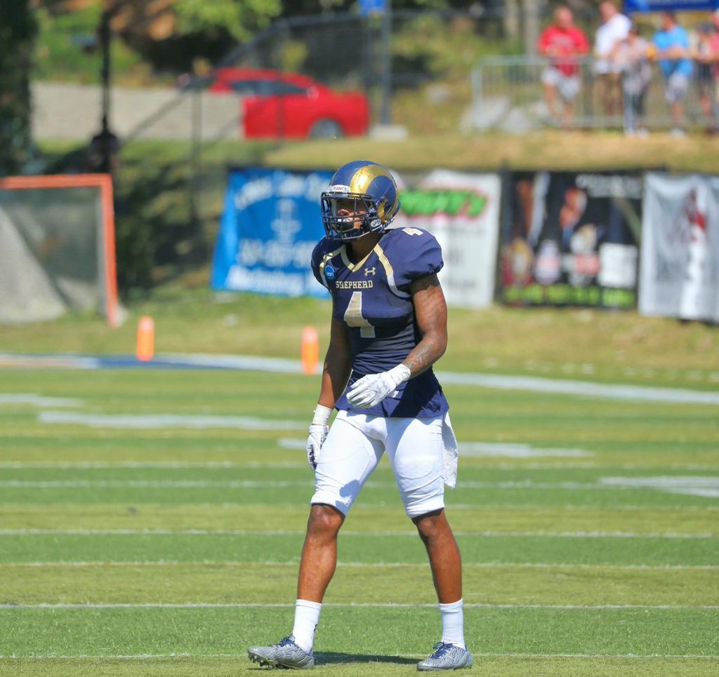 malfrm202's tweet photo. Blessed to receive an offer from @Shepardfootball @CoachLukeWright #Team93 #GoRams💙💛 https://t.co/QXpOmQ91BW