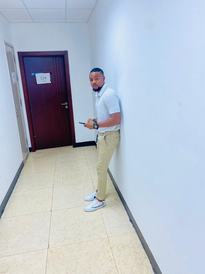 Vpmedlamin1's tweet photo. "Itz nothing but #GodOverMan" https://t.co/Rm8d4iJmcS
