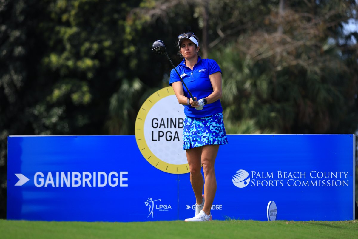 EpsonTour's tweet photo. 📸 of Epson Tour graduates and alumnae during the first round of the @GainbridgeLPGA ⛳️ #EpsonTour #Road2LPGA https://t.co/2yeMG3xMP2