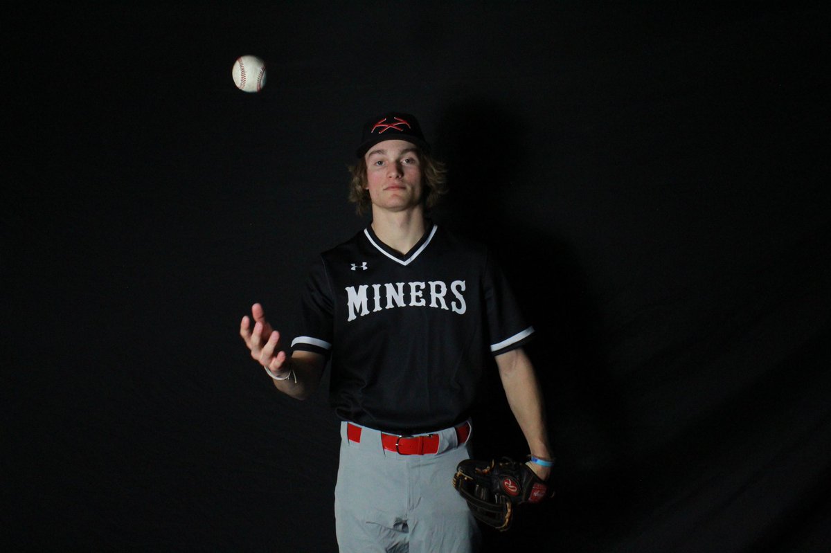 Coach wanted some media for all my fans #model #D1 #🅿️ ~ <a href="/dfeas15/">David Feasler</a> <a href="/PCHSBaseball1/">Park City Baseball</a>