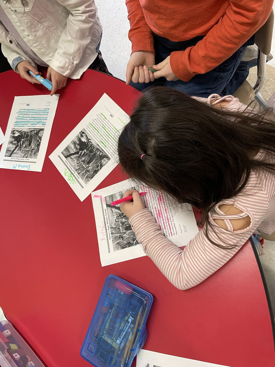 mrslewisthird's tweet photo. What was Roger Williams’ greatest achievement? Did he believe in equity? How do you know? Would you want him to be YOUR leader? @KellerSchool #opensocialstudies #jigsaw #kidexperts https://t.co/gjy47AY9iv
