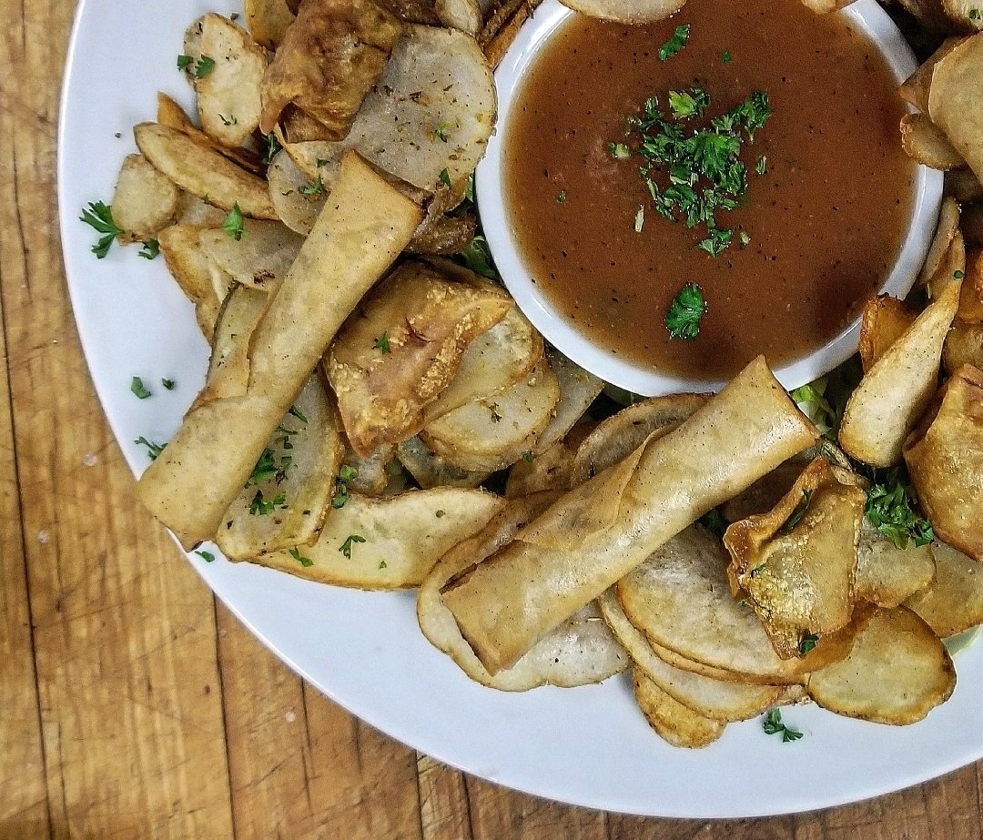 Unfortunately, due to Truck Rally happening this weekend with road closures, and to prank calls/ threats to our security, we will have to close this Saturday, and Sunday. We will remain open tomorrow until 6pm. Hope everyone stays safe!

#Ottawa