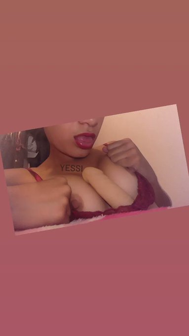 😅disculpa si dejo tu verga llena de mi labial &hearts;️🇨🇴🍑🔞 https://t.co/er6y0ldXaM