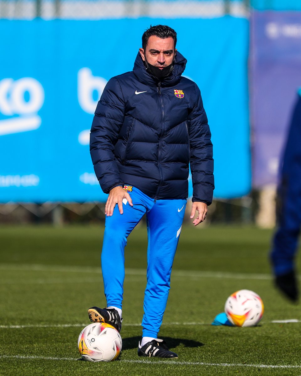 FCBarcelona_es's tweet photo. 𝑬𝒍 𝒑𝒓𝒐��𝒆𝒔𝒐𝒓 https://t.co/CkwKhgobgC