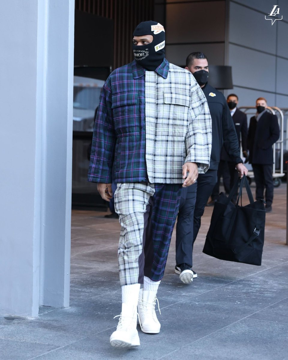 YahooSports's tweet photo. Describe Russell Westbrook's pregame fit in one word ⤵️

(📸: @Lakers) https://t.co/CztrArYNWt