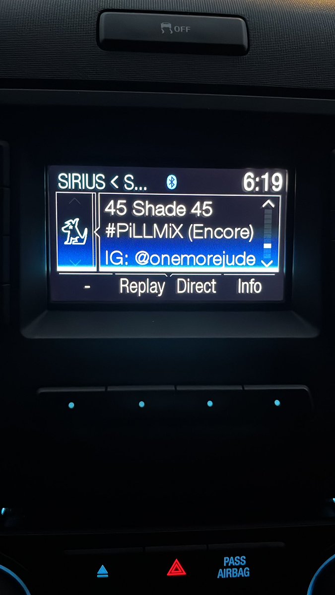 chupacabra_96's tweet photo. @rude_jude always kills that #PillMix Ain’t even mad it’s an encore. 🔥🔥🔥 https://t.co/t9Nb461iM7