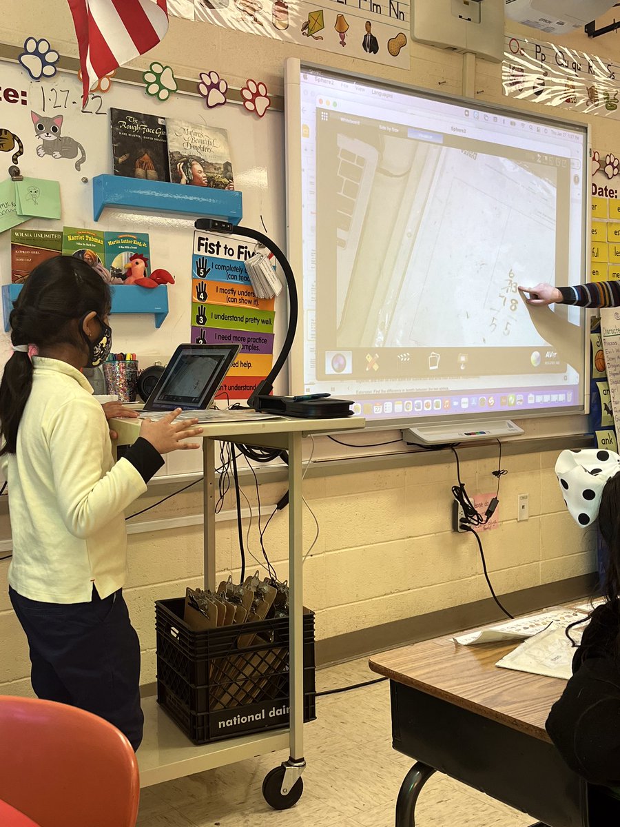 msanchez_crew's tweet photo. Loved visiting classrooms. Students using various strategies to solve the application problem. Mr. Ruiter invites students to share their strategy and explain it to their classmates. #studentvoice #mathvocab #2ndgraderocks @MisterRuiter @mrs_plis @HartfordSuper @Hartford_Public https://t.co/84ZOqrcvFB