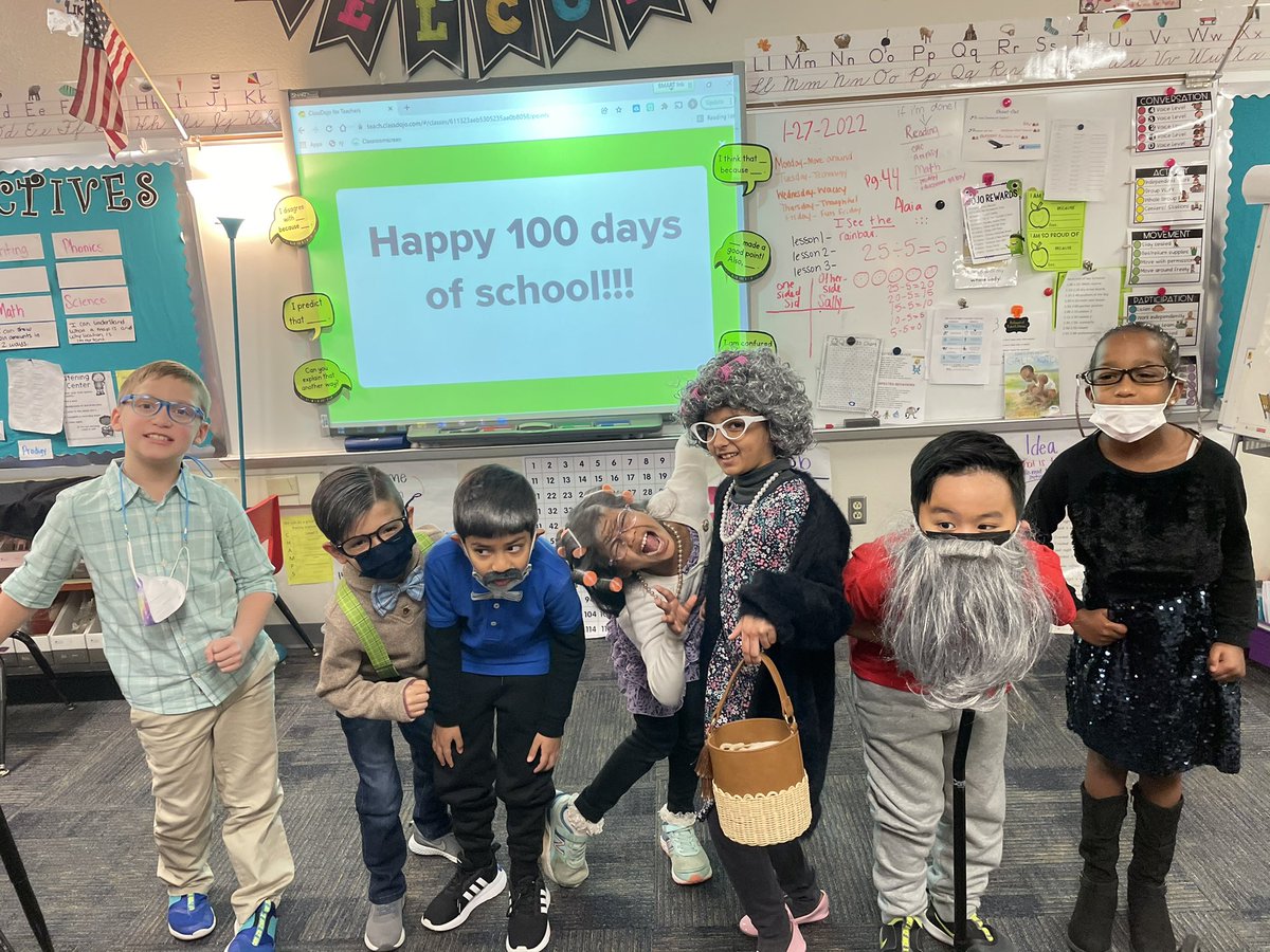 ms_white2nd's tweet photo. Happy 100 Days of School! 🤣😍 #hebisd @Lakewood_Eagles https://t.co/0bbvMMlR68