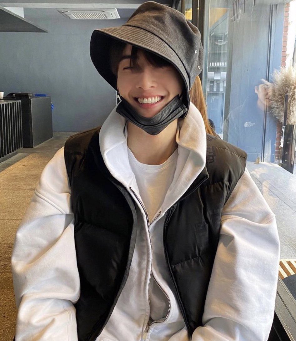 today I offer eunwoo &amp; jk boyfriend pics