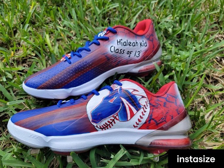 MLB Life on X: Nestor Cortes is wearing Mario cleats tonight and