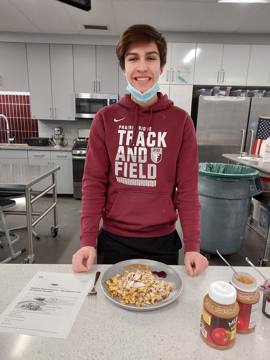 HerrProfHiggins's tweet image. Can you say #kaiserschmarrn @PrairieRidgeHS #prexperience #learngerman @PRGermanClub @SKochPR