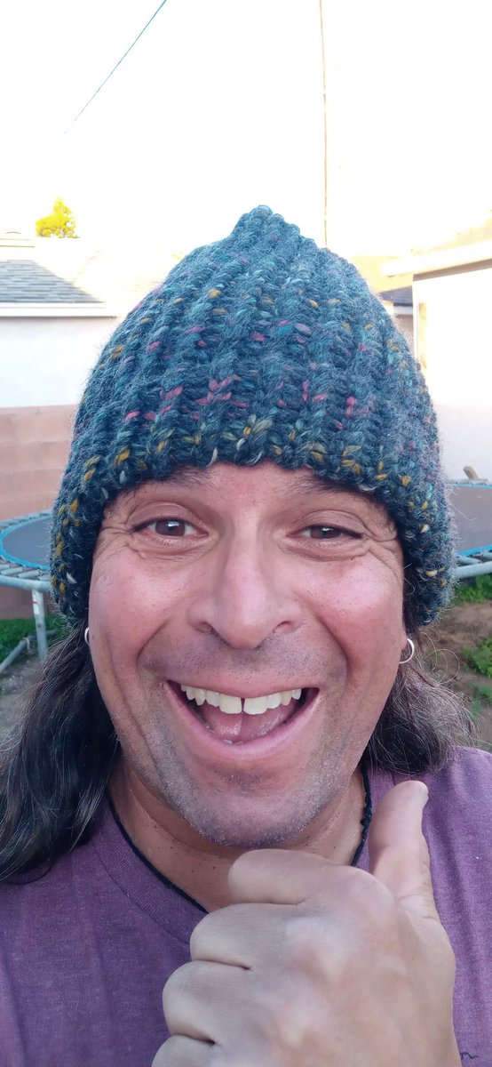 #penpaloozart just received this cool #handmade hat that is very comfortable! Thank you cassie!#penpalooza 💗