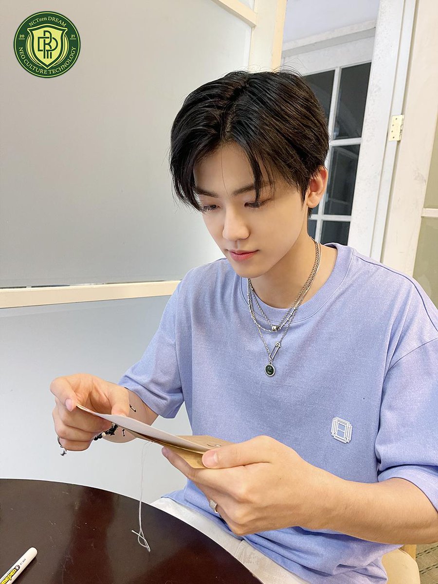 hourly jaemin tweet media