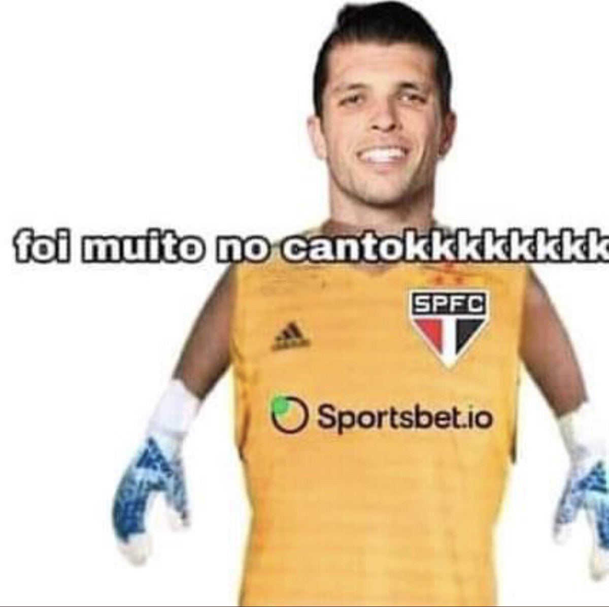 ggomespfc's tweet photo. Volpi no primeiro lance do ano 🤡 https://t.co/yxoH0R5vWb