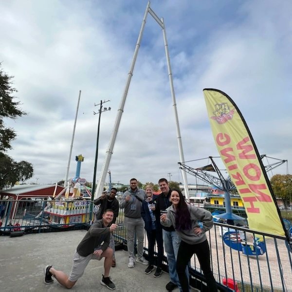 TessFarrah's tweet photo. Featuring Cedar Fair's newest 2022 Skycoaster Senior Site Controllers. #skycoaster #321FLY #ripcord https://t.co/xT7B7ZiUqB