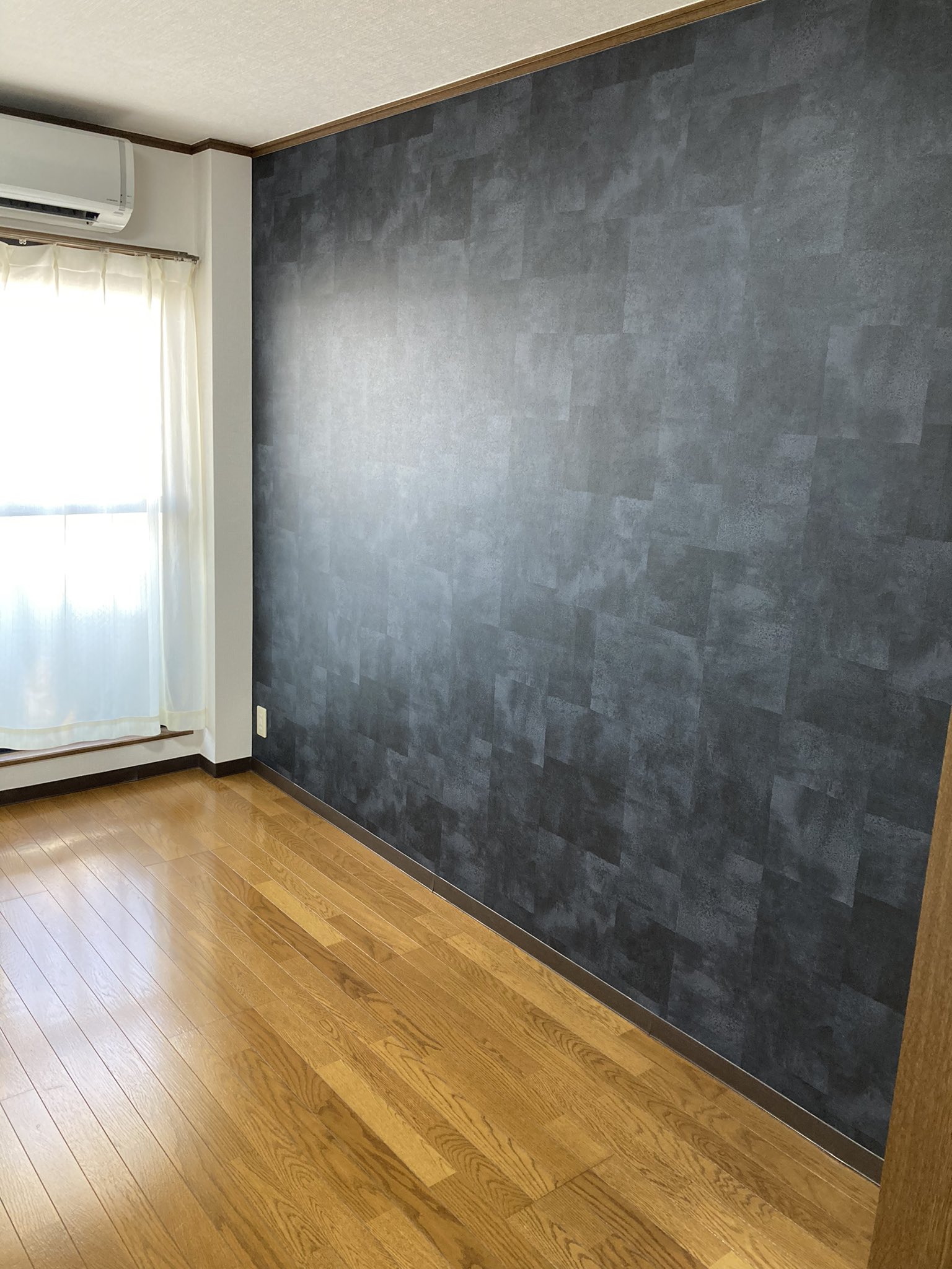 のたぱぱぱ ちょっと前に話題になったワンポイントの壁紙はーってので個人的にはこれ以上のワンポイントクロスはやらナイスね な一例 T Co E0ifzpceh2 Twitter