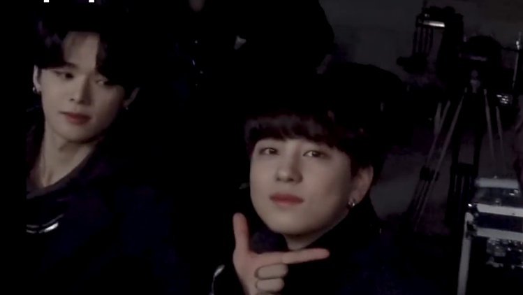 iland_20's tweet photo. K flexing his pogi so much son.😭
@andAUDITIONboys #andAUDITIONboys

(Pogi means handsome) https://t.co/rWqUESVNTv