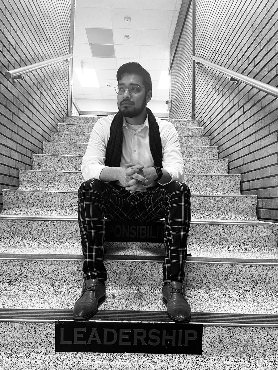 Mr_Posada_'s tweet image. Sometimes you have to show up and show out. Was feeling and looking studious today, my students called me a professor and one class applauded me and said they were proud I am becoming a principal. 
#ProfessorP #PrincipalP #PrincipalInTheMaking #Dapper #Teacher #MrP #MrPositivity