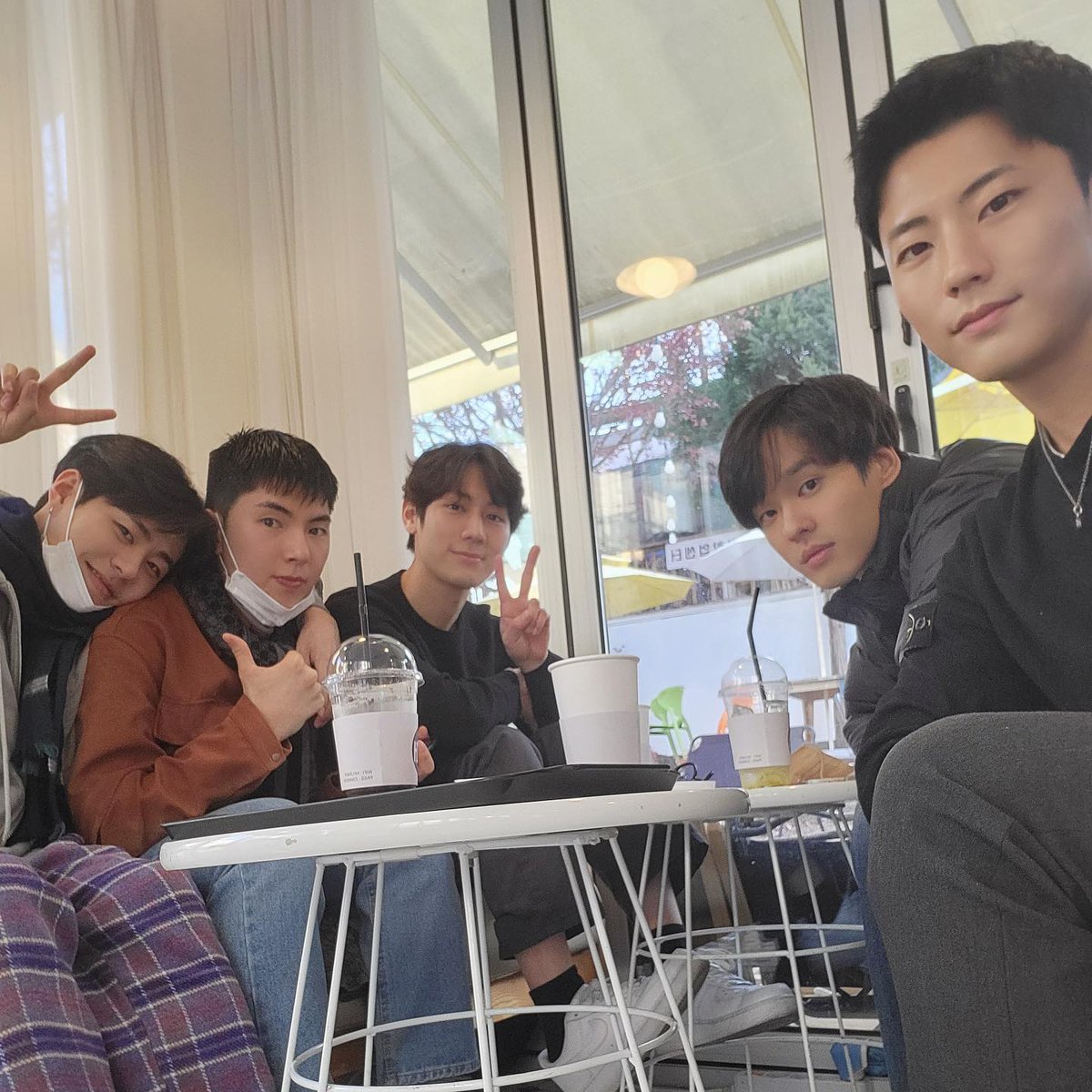 My_Cutie_Mochi's tweet photo. #6YearsWithIMFACT
My first love, My family, My everything...❤
https://t.co/4mITiZ1Ogu
Thanks for everything and I'm proud of you ❤💙 I LOVE YOU SO MUCH💙❤
@IMFACTofficial https://t.co/m1srZLOfKb