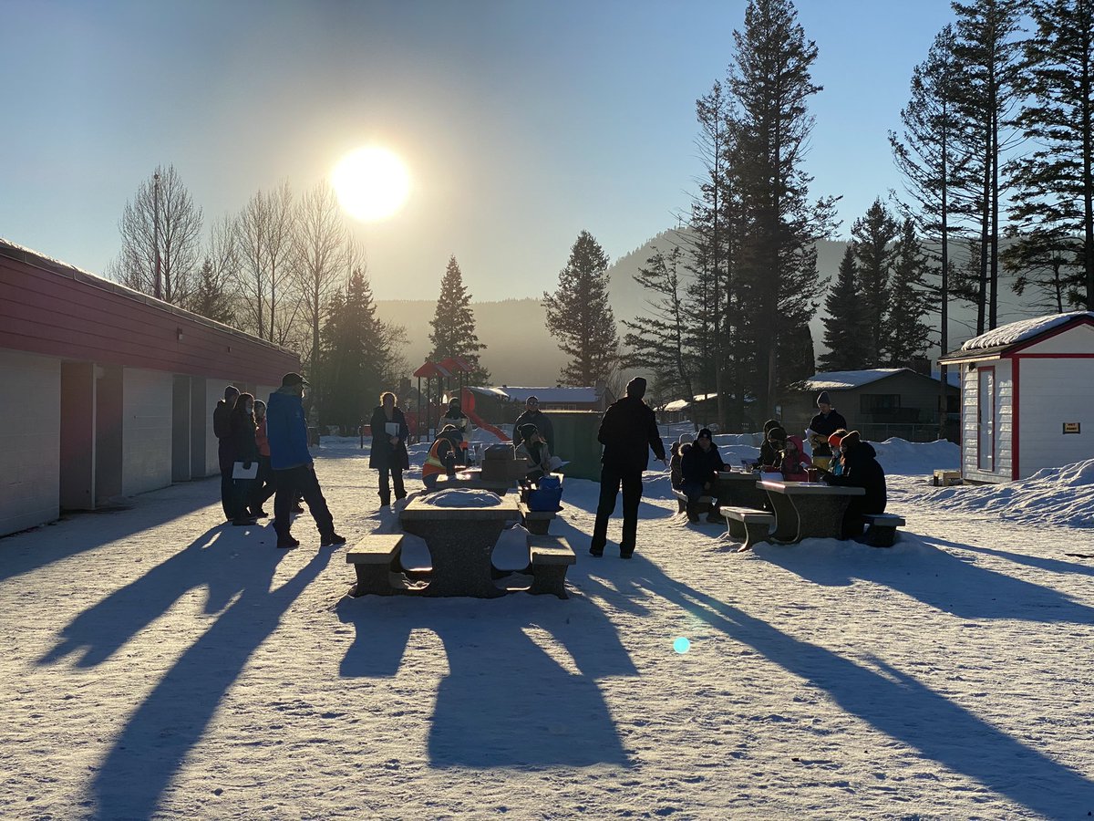 HollyZurak's tweet photo. Our staff team wrapped up two days of #BelowZero learning alongside our students with a wrap-up staff meeting outside this afternoon. The best. Thank you @HCTF_Education for this incredible learning opportunity to be a #WILDSchool ❄️💙🙏🏼 #NesikaLearns @SD27_CC #TMO4Lsd27 https://t.co/EnCMHJfpIy