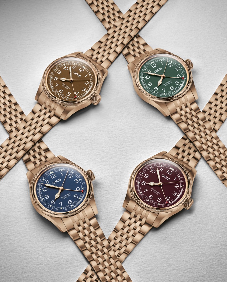 oriswatches's tweet photo. #BigCrown #PointerDate #Bronze. The case, bezel, crown and articulated bracelet and clasp are all in solid bronze. We’re also adding new dial colours, with options in green, brown, Bordeaux and blue. 

#Oris #GoYourOwnWay https://t.co/9qia8AiPem