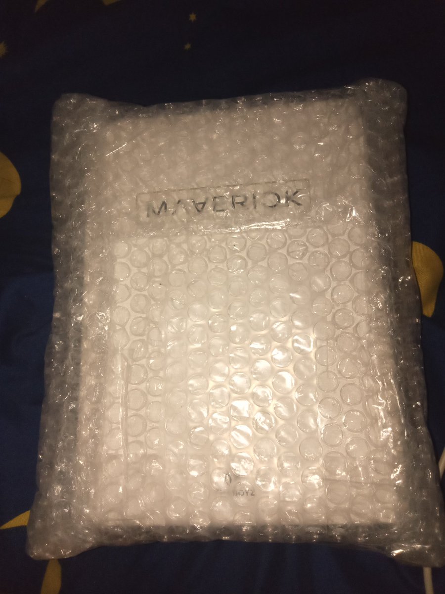 imjeanweahp's tweet photo. @flyhighshoppe_ Finally my Unsealed Maverick Album is here! thank you so much π https://t.co/Z35S9QUIZh