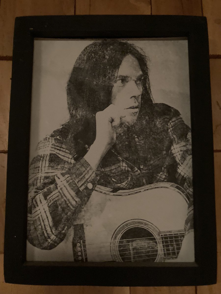 c_m_doyle's tweet photo. @thechrisbarron #DeletedSpotify #NeilYoung #TheNeedleAndTheDamageDone #ThisNotesForYou https://t.co/381LlfAm86