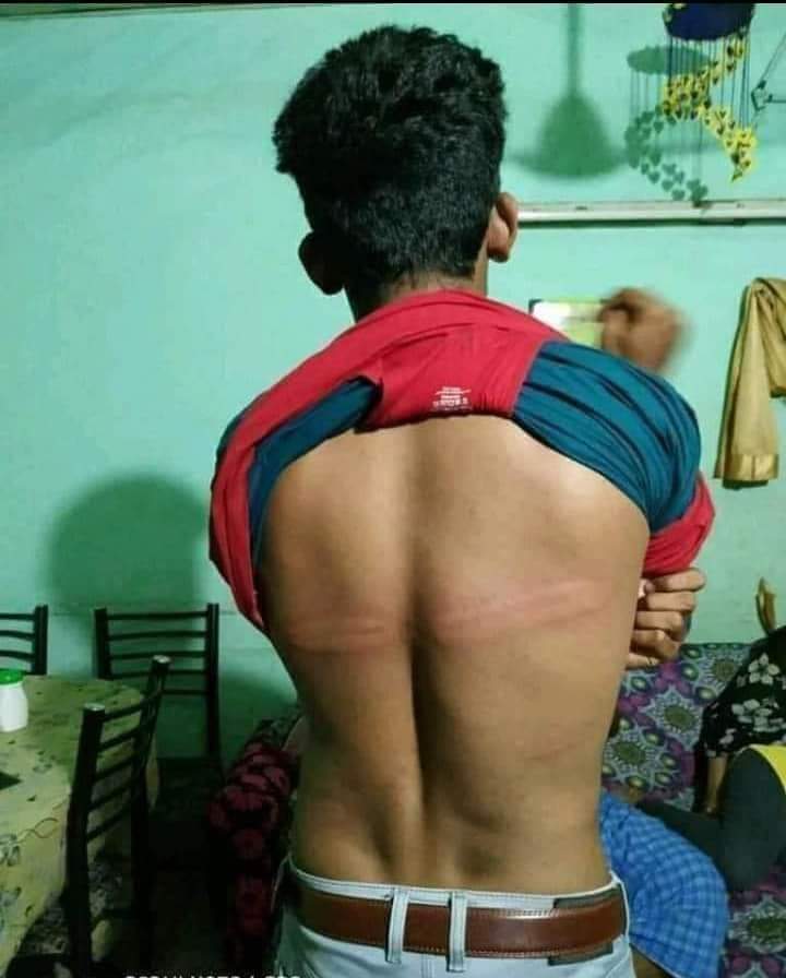 प्रत्येक वर्ष 2 करोड़ रोजगार नहीं #काशी #मथुरा की बात कीजिये <a href="/BJP4India/">BJP</a> की सरकार में...!
<a href="/HazaribagJmm/">JMM Hazaribag</a> <a href="/sakaldeo_mirdha/">Sakaldeo Mirdha</a> <a href="/parwezJMM/">PARWEZ ALAM JMM</a> <a href="/iBrahmdeoPaswan/">Brahmdeo Paswan</a> <a href="/Vivekanand_JMM/">Vivekanand Singh</a> <a href="/Furkanjmm/">Md Furkan Ahmad</a> <a href="/MinzNilofar/">निलोफर मिंज 'चहक'‏نیلوفر</a> <a href="/Fakrudd02738116/">Fakruddin Ali JMM (घर में रहें सुरक्षित रहें)</a> <a href="/Sazid195/">SAZID ALAM JMM</a> <a href="/VickyAnandMahto/">Vicky Mahto (झारखंड आंदोलनकारी के पुत्र)</a>