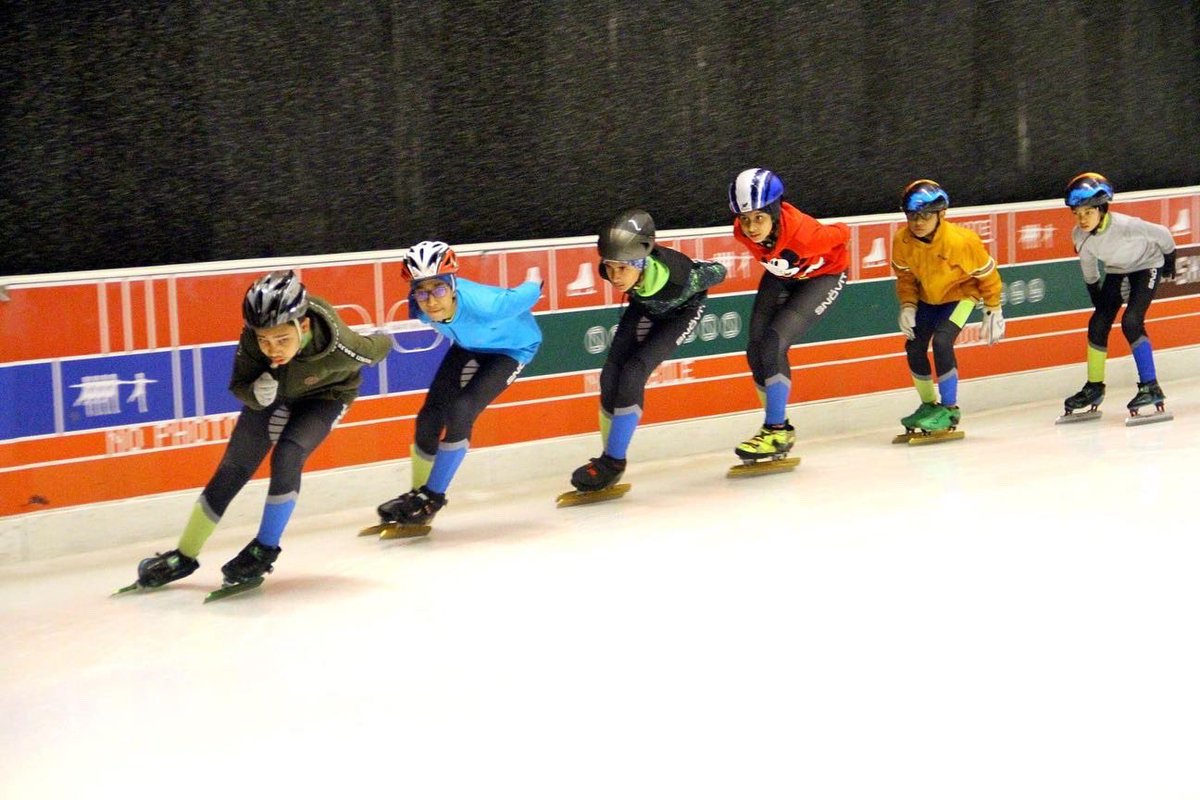 iskate_india's tweet photo. Speed skaters from Pune practicing at ISKATE.
#iskateschool #iloveiskate #speedskating https://t.co/EaLgtE6P1p