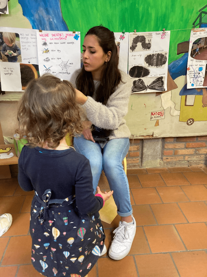 Heb jij al ontdekt wat leerkracht Kate van Campus Het Spoor te vertellen heeft over het #ESFproject Warme Scholen? Kate: "Dankzij de flexibiliteit van vandaag krijgen we onze leerlingen aan de eindmeet, en daar draait het om." 🙌 Meer in dit interview 👉 bit.ly/34bCH16