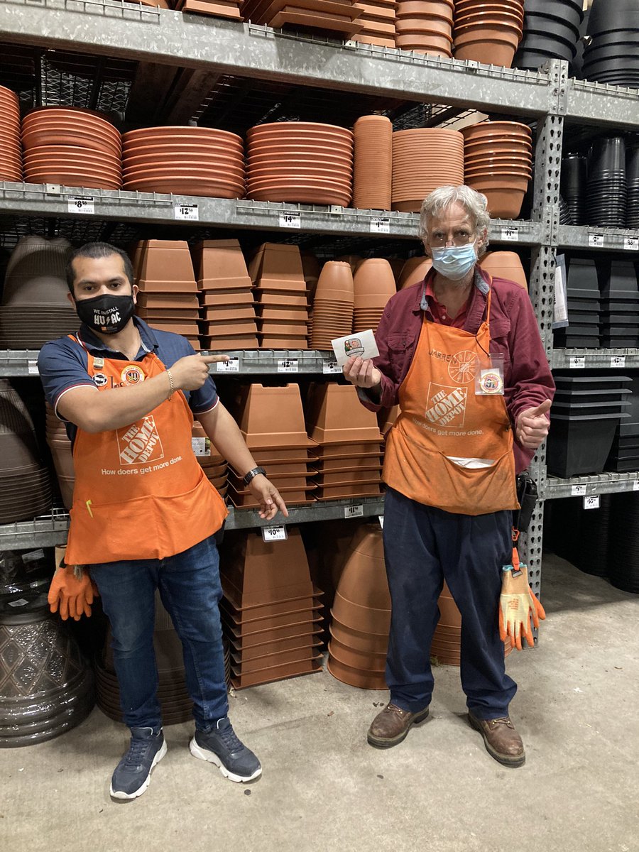 Congratulations to Warren in D28 for becoming a multi platinum award winner! 👏👏👏. Thank you for all that you do.