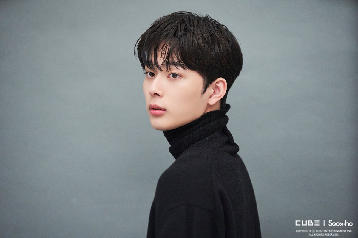 [비하인드] 2022 프로필 촬영 현장 비하인드

<2022 빛나는 선호를 응원해!> 이벤트 OPEN ✨
✔ 참여 기간 : ~22.02.04 (금) 12PM (KST)

자세한 내용은 아래의 링크를 통해 확인해 주세요! 🥰
📎 naver.me/FvWsuQQe
　
#유선호 #YOO_SEONHO