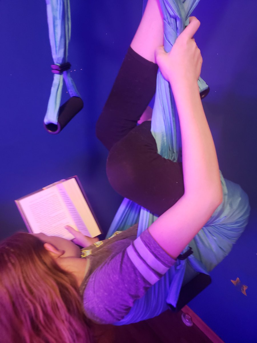 Caught Chloe reading tonight - Yes, this is a regular occurrence :p 
<a href="/TruedellPS_LDSB/">Truedell PS</a>