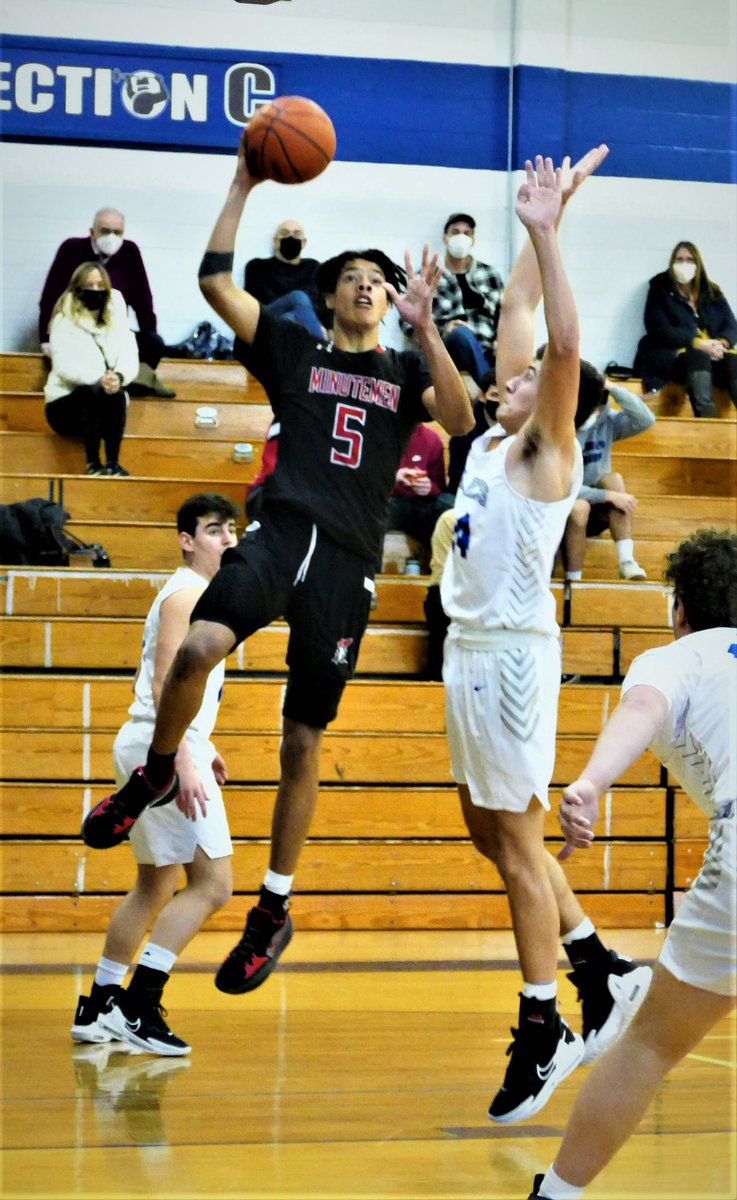 NANNPHOTO51's tweet photo. NJ HS Basketball Newark Academy  vs Millburn photos &amp; digital at https://t.co/ex6QCy9kKN #NA_Minutemen #MHSMillers #NewarkAcademyHS #MillburnHS #njhsboysbasketball #EssexSportsNJ #NJHSSPORTS https://t.co/5BfCz7G6Lp